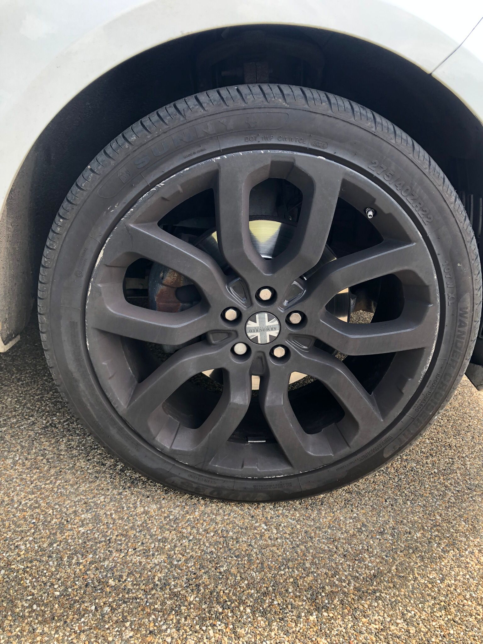 Land Rover alloy before repair